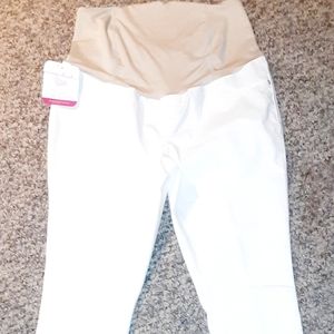Isabel Maternity by Ingrid & Isabel //NEW MATERNITY PANTS